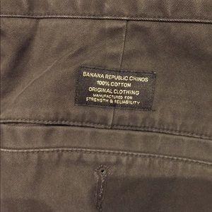 Banana Republic Straight Fit 33x32